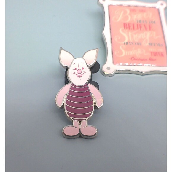 Disney 2019 Winnie The Pooh Tigger Piglet Wisdom Quote Lapel Pin Enamel READ - Picture 3 of 6